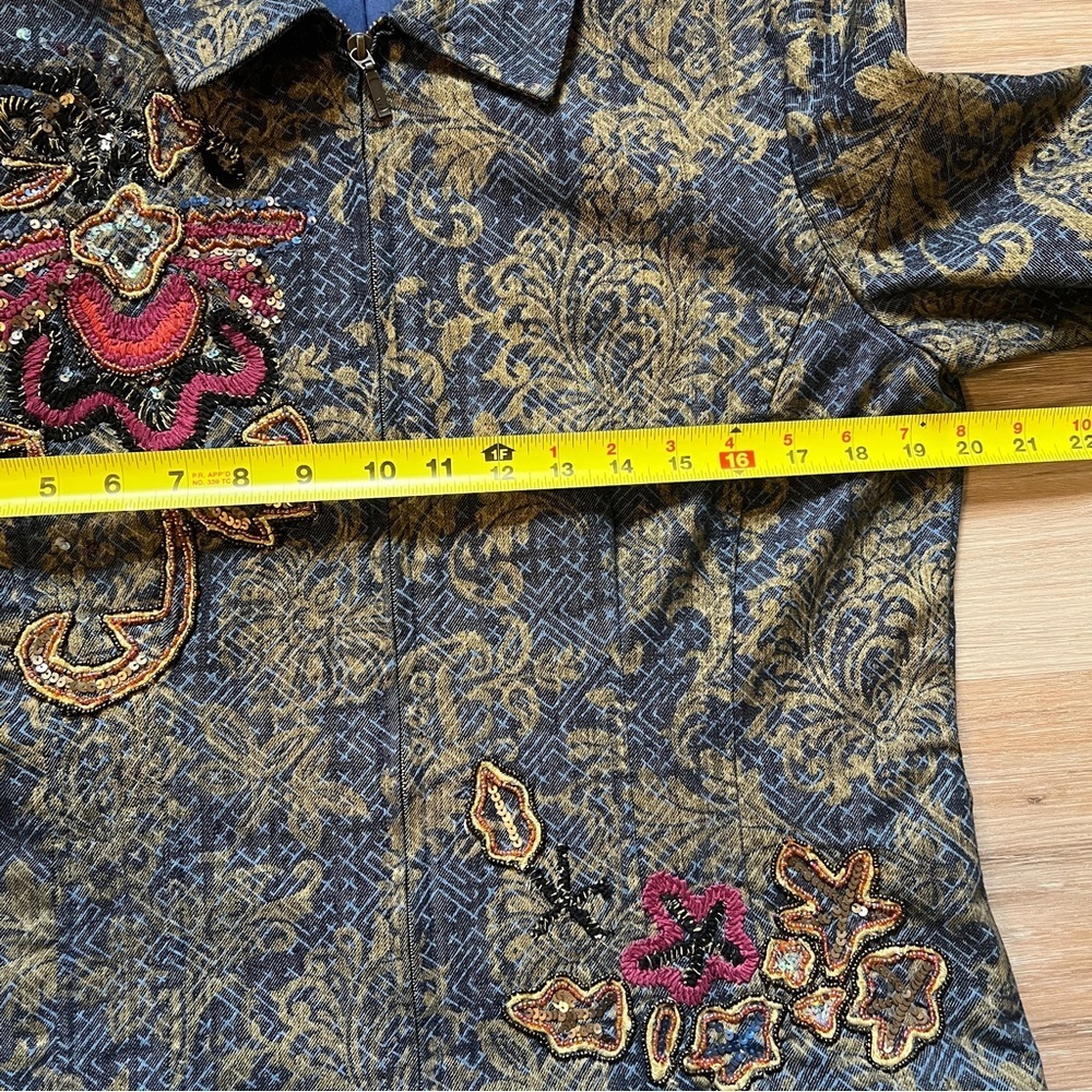 Chico’s Embroidered Jacket Beaded Floral Zip Front Size 1 medium - Picture 7 of 9